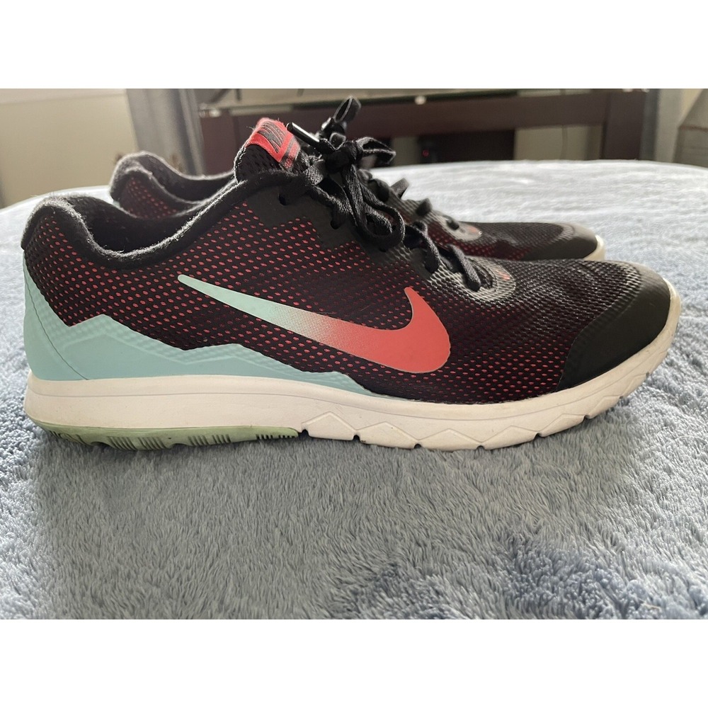 Nike Flex Experience Run 4 Hot Lava - Size 11 . Pink/Green/White/Black